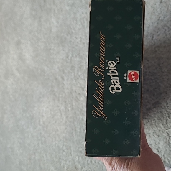 NIB 1996 MATTEL YULETIDE ROMANCE BARBIE THIRD IN A SERIES - Picture 10 of 11